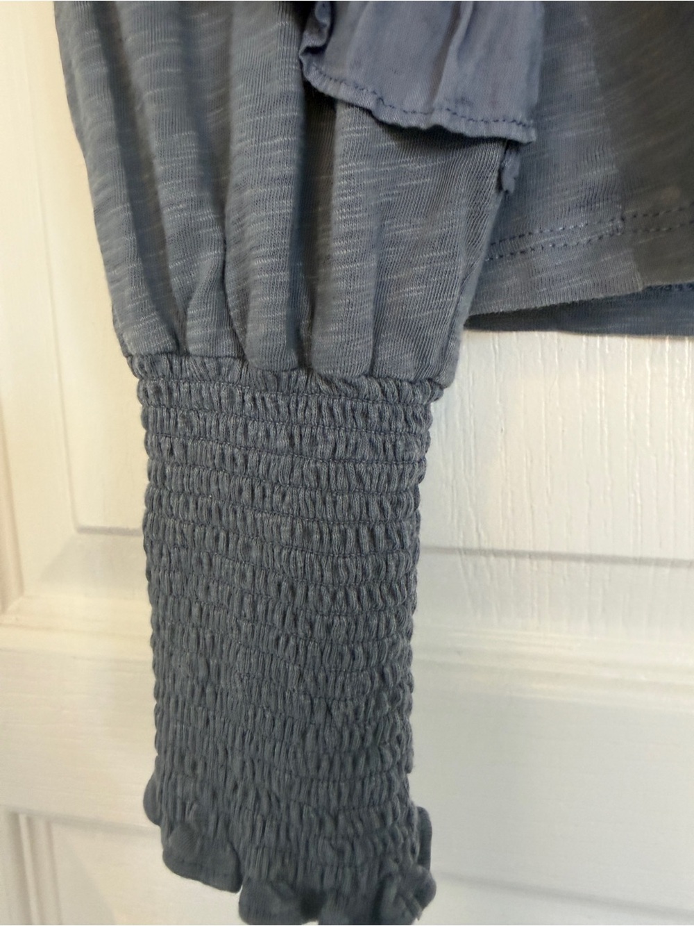 Veronica Beard Osage Cotton Ruffle Sleeve Smocked Cuff Top- S- MSRP $225 - Picture 12 of 16